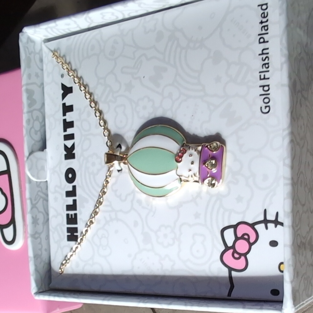🆕 Gold Plated Hello Kitty Necklace